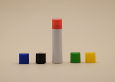 5g οι σωλήνες χειλικού βάλσαμου μορφής κυλίνδρων, κενό χείλι σχολιάζουν το φυσικό χρώμα σωλήνων