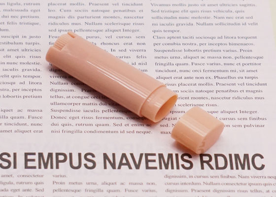 Ωοειδές πλαστικό χειλικό βάλσαμο σωλήνων 4.5g εμπορευματοκιβωτίων μορφής κενό αποσμητικό ανοικτό πορτοκαλί